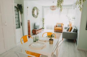 Apartamento natural 2 dormitorios y garaje, Seville